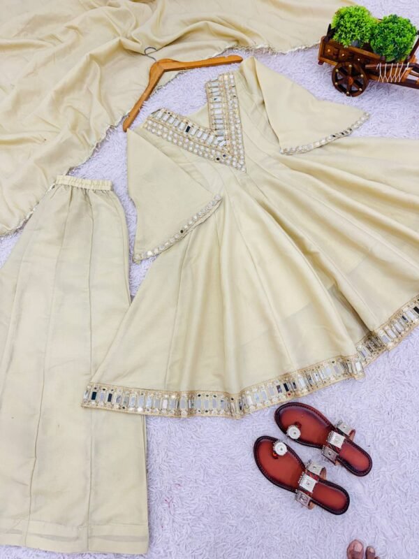 IMG-8143.jpg Ivory Shishmahal Cosmos Silk Palazzo Suit