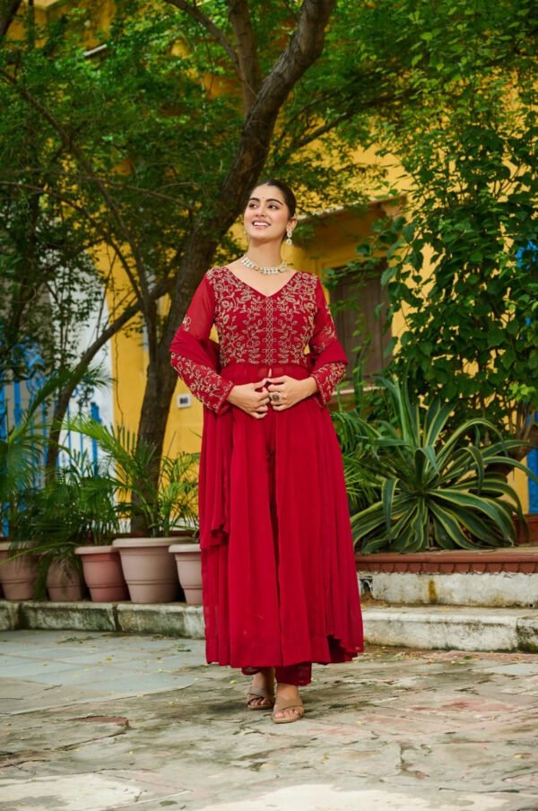 KA-1201_8.jpg MAROON COLOR DESIGNER KURTI PANT SET