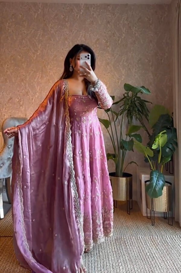 SSC-689_3.jpg Carnival Pink Heavy Anarkali Suit Set