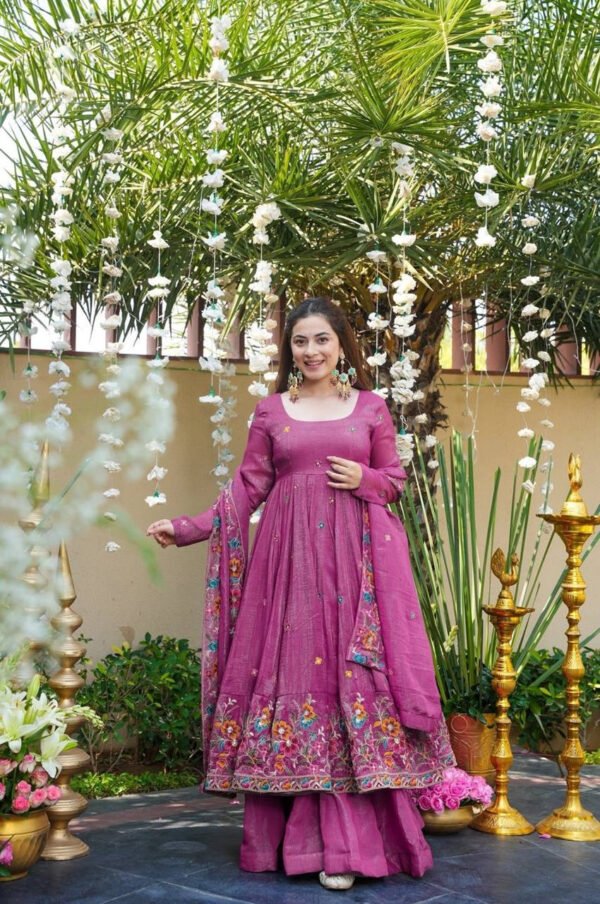 TD-6098magenta_2.jpg Magenta Crushed Silk Anarkali Suit Set