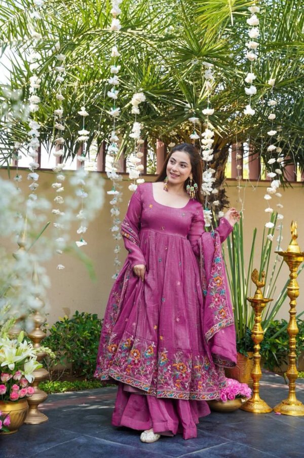 TD-6098magenta_4.jpg Magenta Crushed Silk Anarkali Suit Set